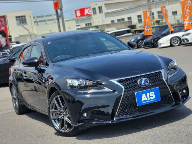 LEXUS IS300h