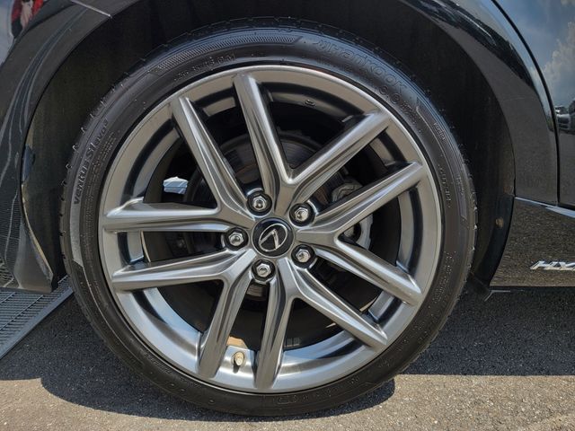LEXUS IS300h