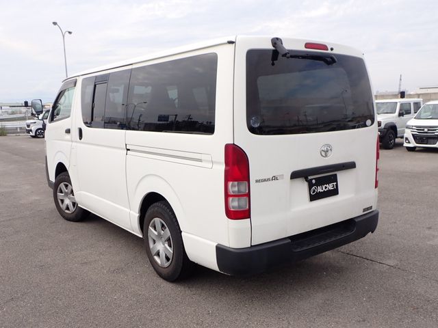 REGIUSACE van 4WD
