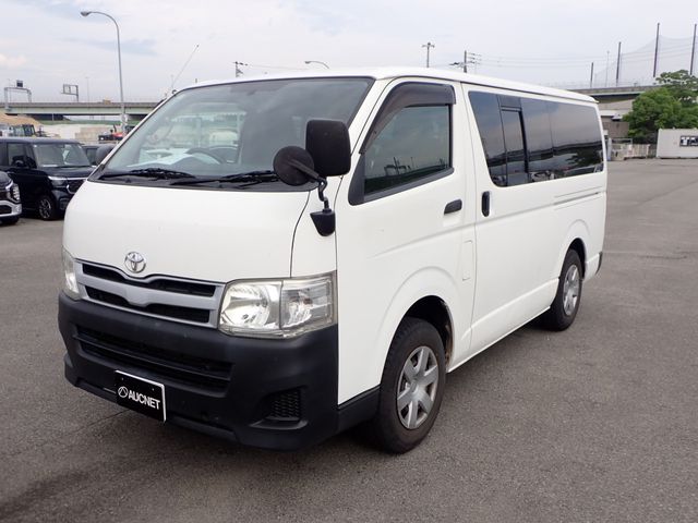 REGIUSACE van 4WD