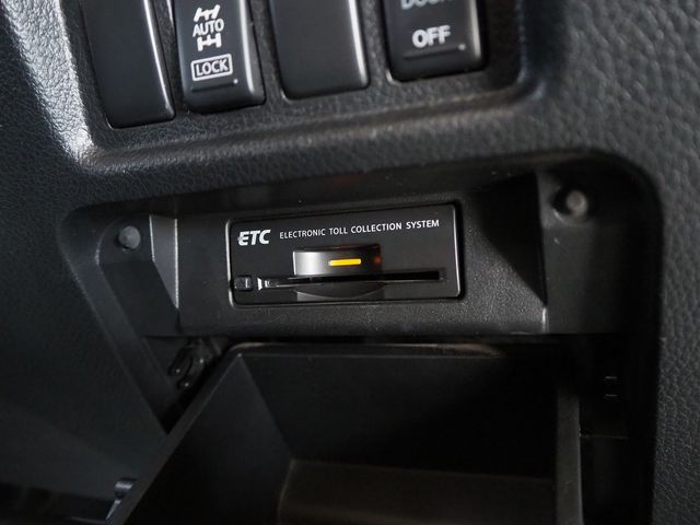 ELGRAND  4WD