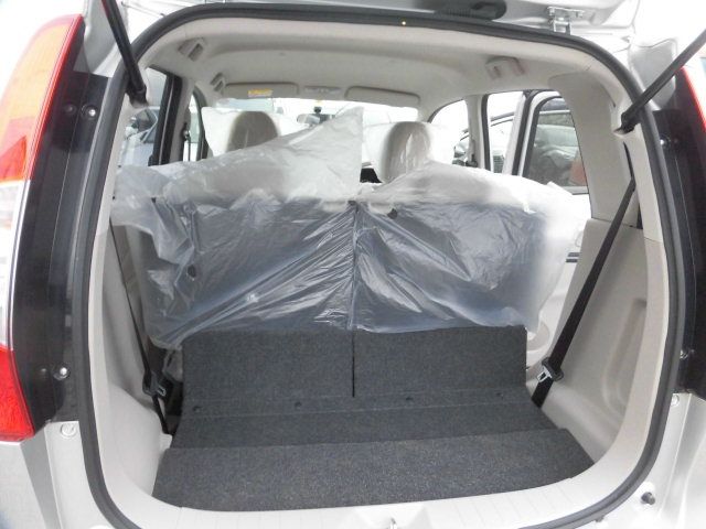 eK WAGON