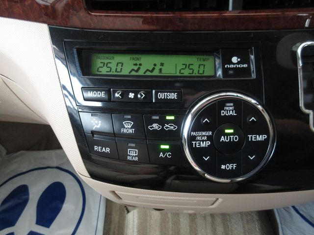 ESTIMA  4WD
