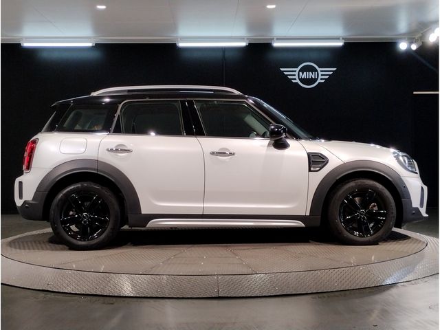 MINI COOPER D CROSSOVER