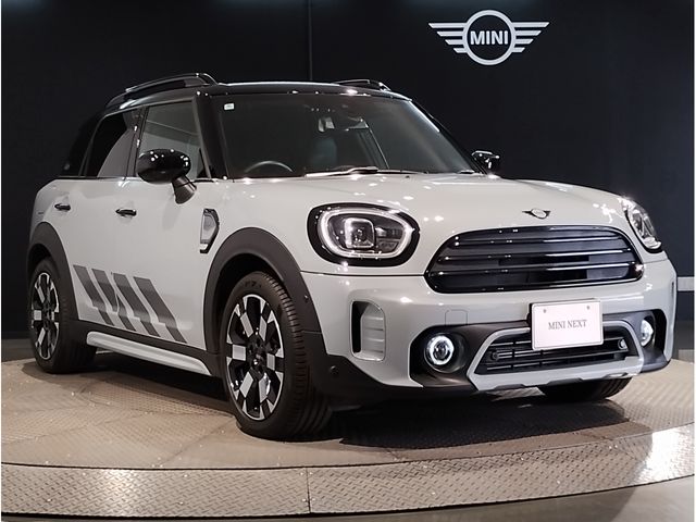 MINI COOPER D CROSSOVER
