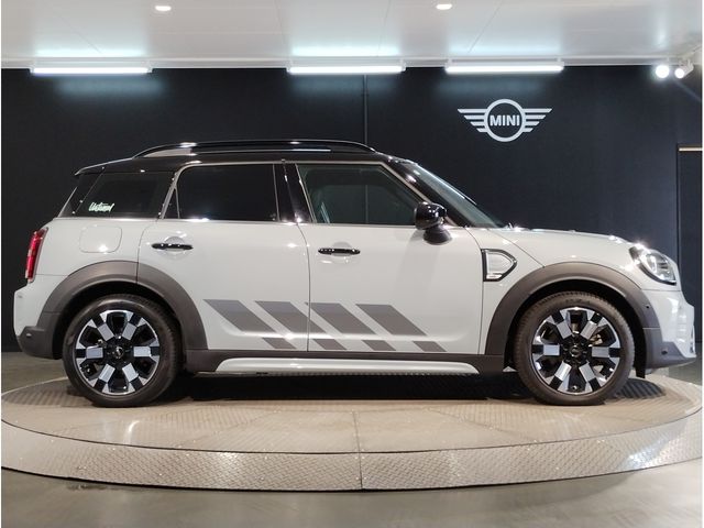 MINI COOPER D CROSSOVER