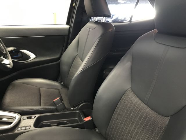 YARIS CROSS HYBRID