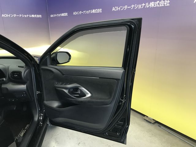 YARIS CROSS HYBRID