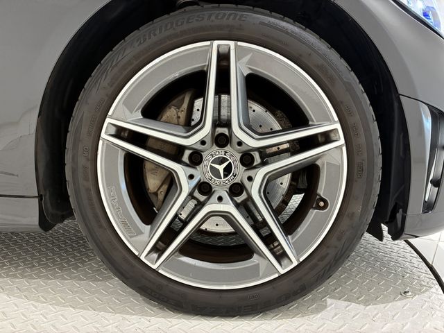 MERCEDES BENZ C class sedan
