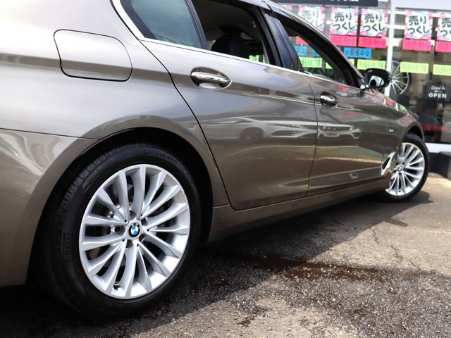 BMW 5series sedan
