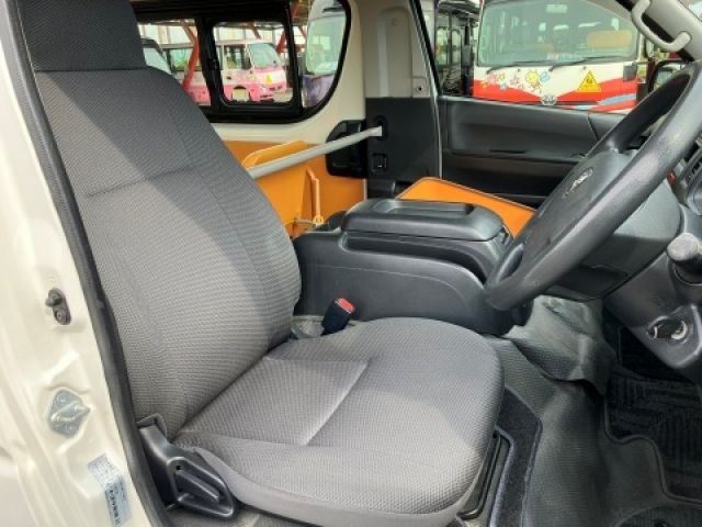 HIACE wagon