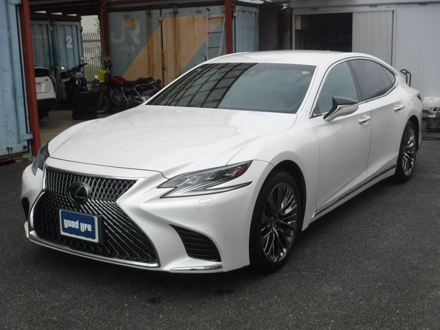 LEXUS LS500