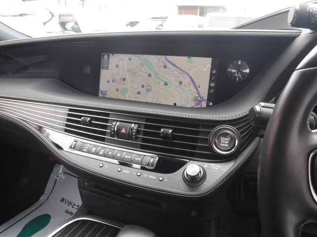 LEXUS LS500