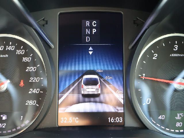 MERCEDES BENZ V class