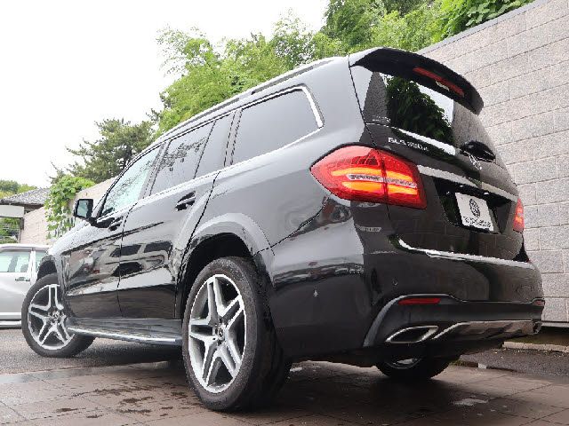 MERCEDES BENZ GLS class