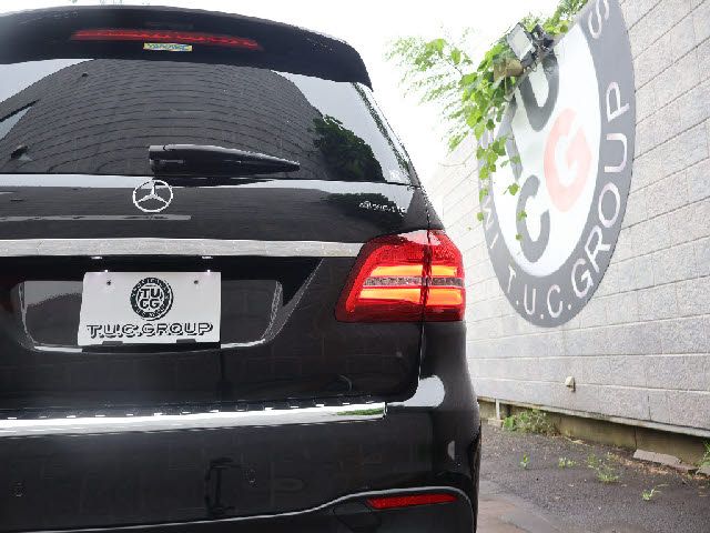 MERCEDES BENZ GLS class