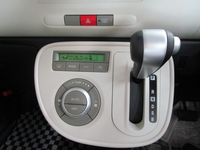 MIRA Cocoa 4WD