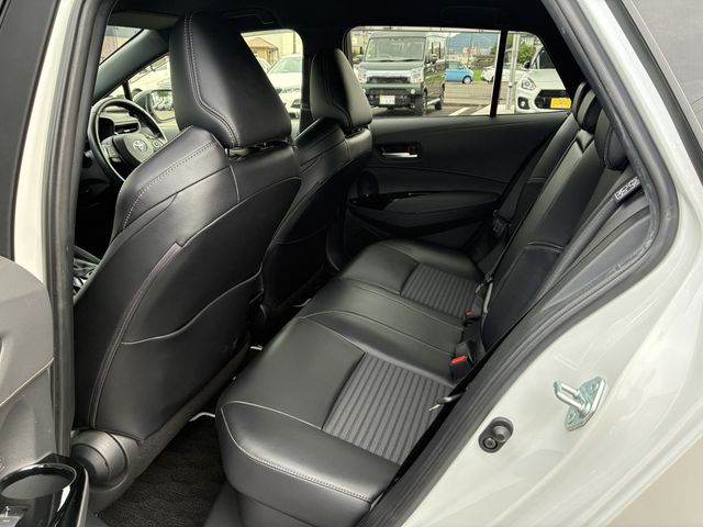 COROLLA TOURING HYBRID