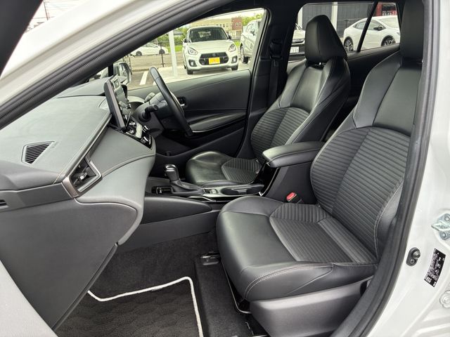 COROLLA TOURING HYBRID