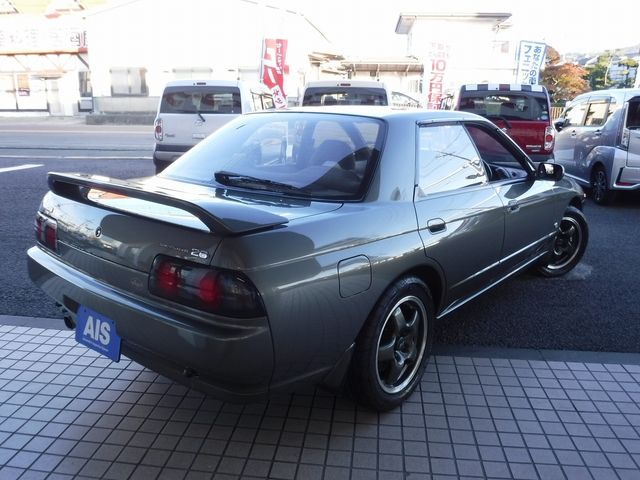 SKYLINE GT-R sedan