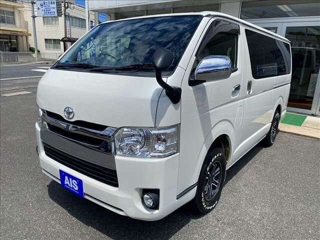 REGIUSACE van 4WD