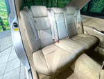 CROWN sedan