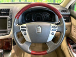 CROWN sedan