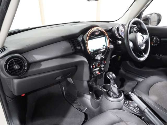 BMW MINI COOPER D 5DOOR