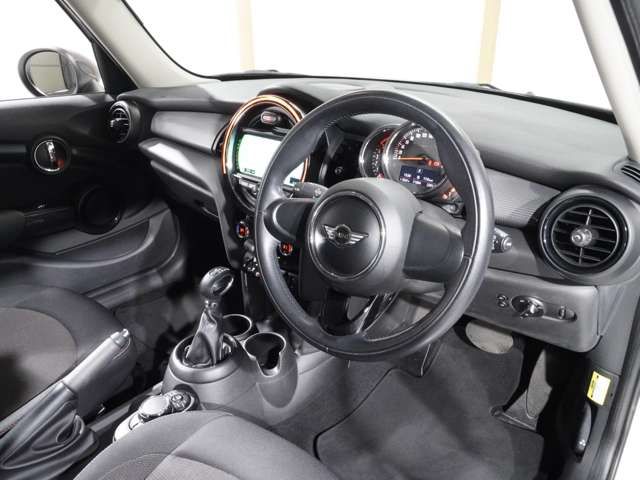 BMW MINI COOPER D 5DOOR