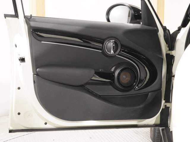 MINI COOPER D 5DOOR