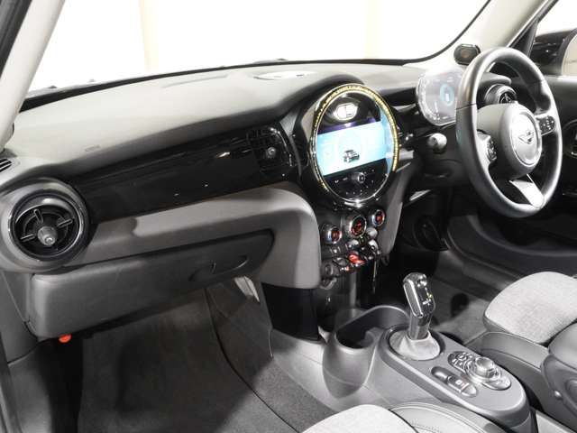 MINI COOPER D 5DOOR