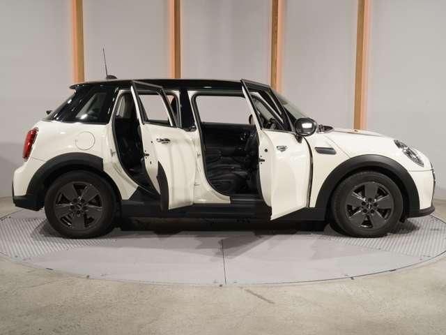 MINI COOPER D 5DOOR