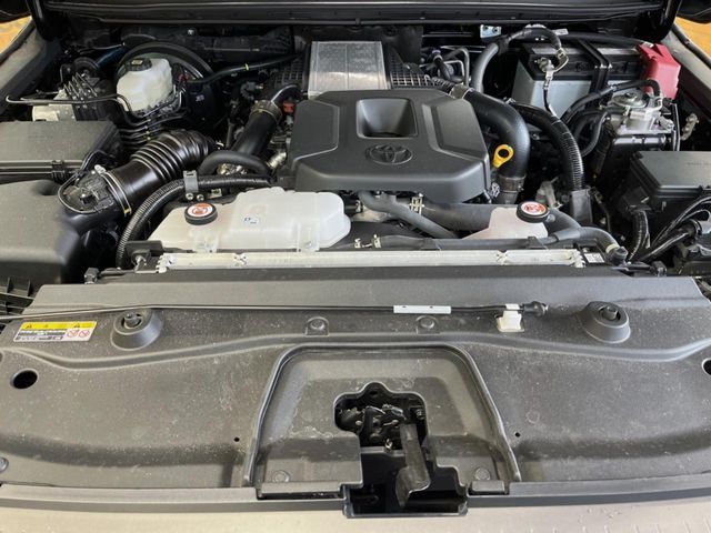 LANDCRUISER 250