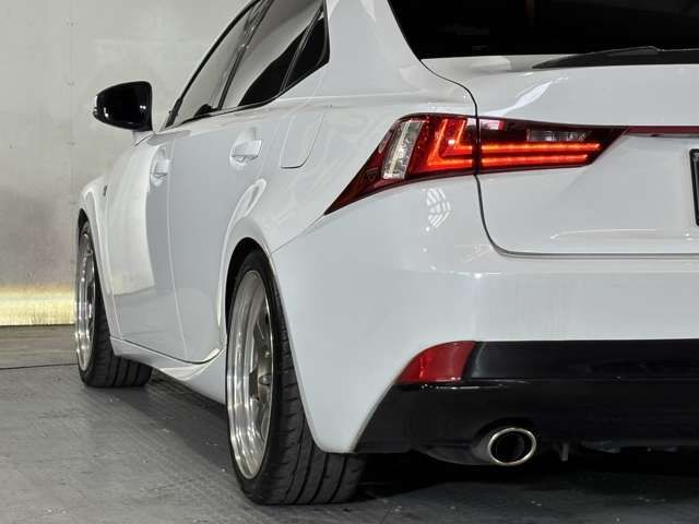 LEXUS IS250