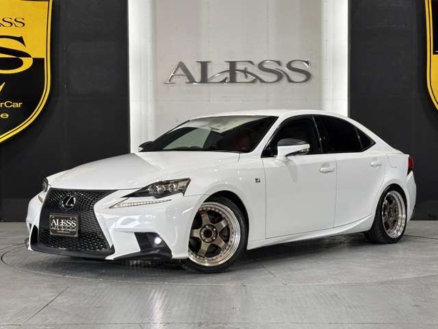 LEXUS IS250