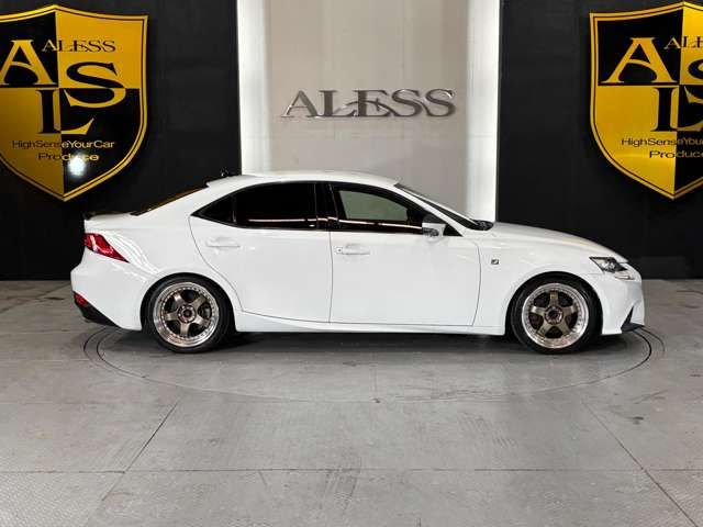 LEXUS IS250