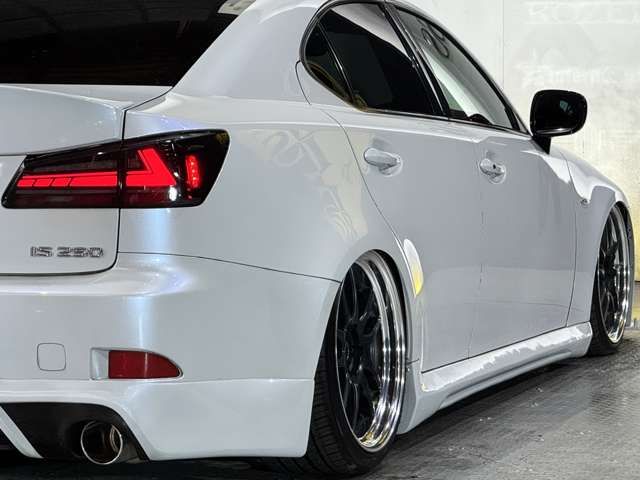 LEXUS IS250