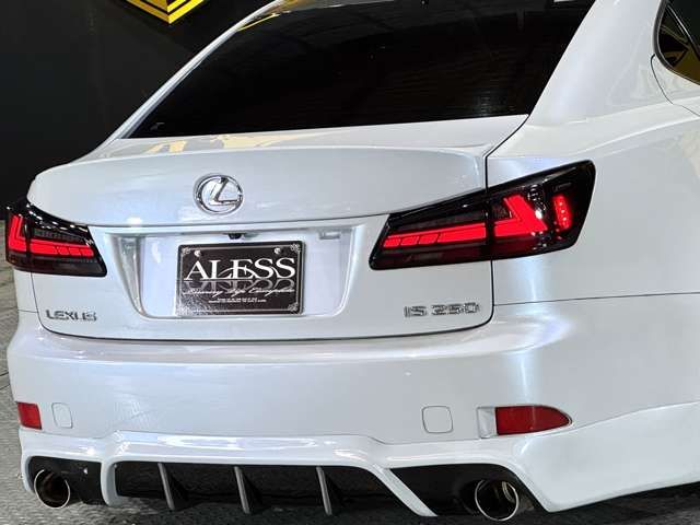 LEXUS IS250