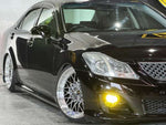 CROWN sedan