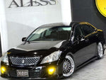 CROWN sedan
