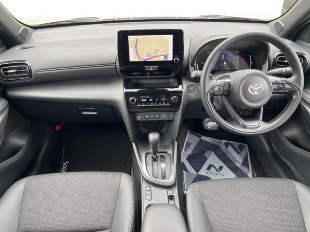 YARIS CROSS HYBRID