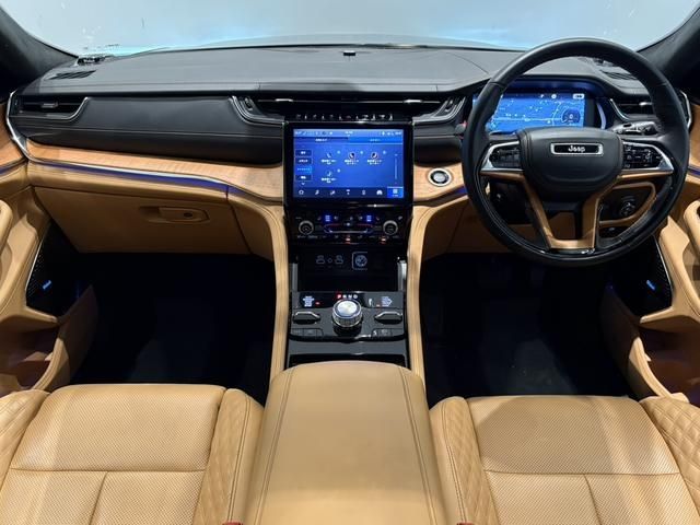 JEEP GRAND CHEROKEE L