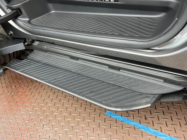 VELLFIRE  HYBRID