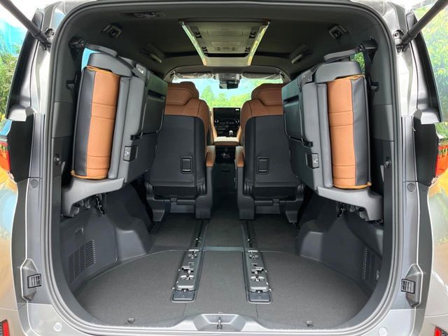 VELLFIRE  HYBRID