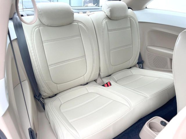 VOLKSWAGEN The BEETLE