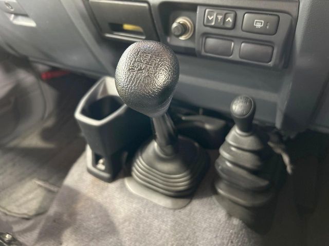 LANDCRUISER van