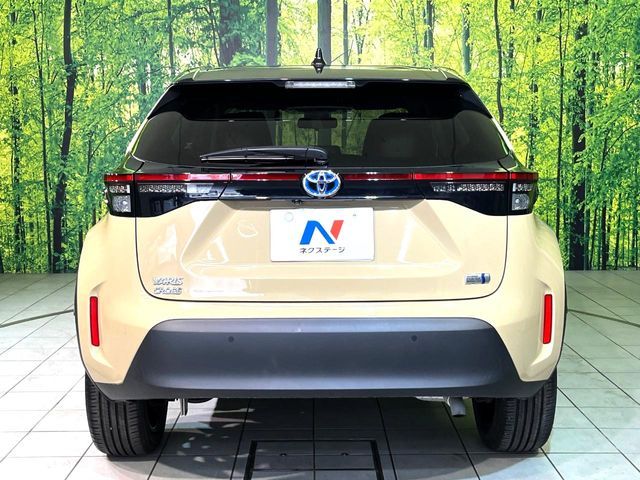 YARIS CROSS HYBRID