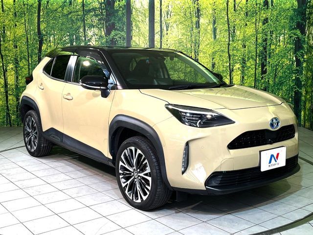YARIS CROSS HYBRID