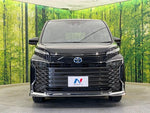 VOXY HYBRID 4WD
