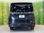 VOXY HYBRID 4WD
